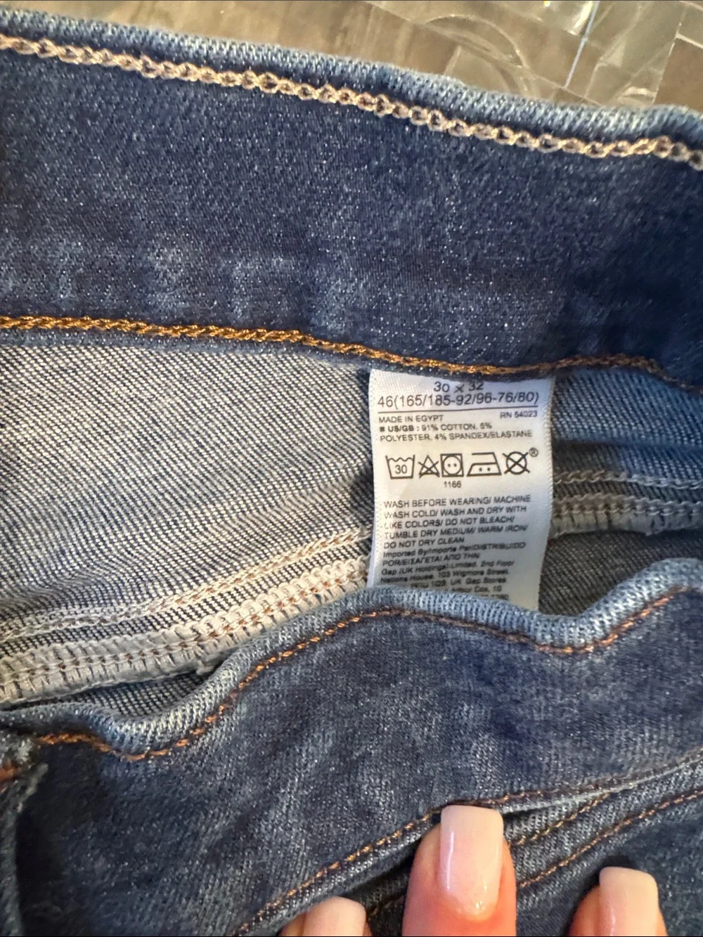 Banana Republic Men’s Dark Blue High-Rise Tapered Jeans
